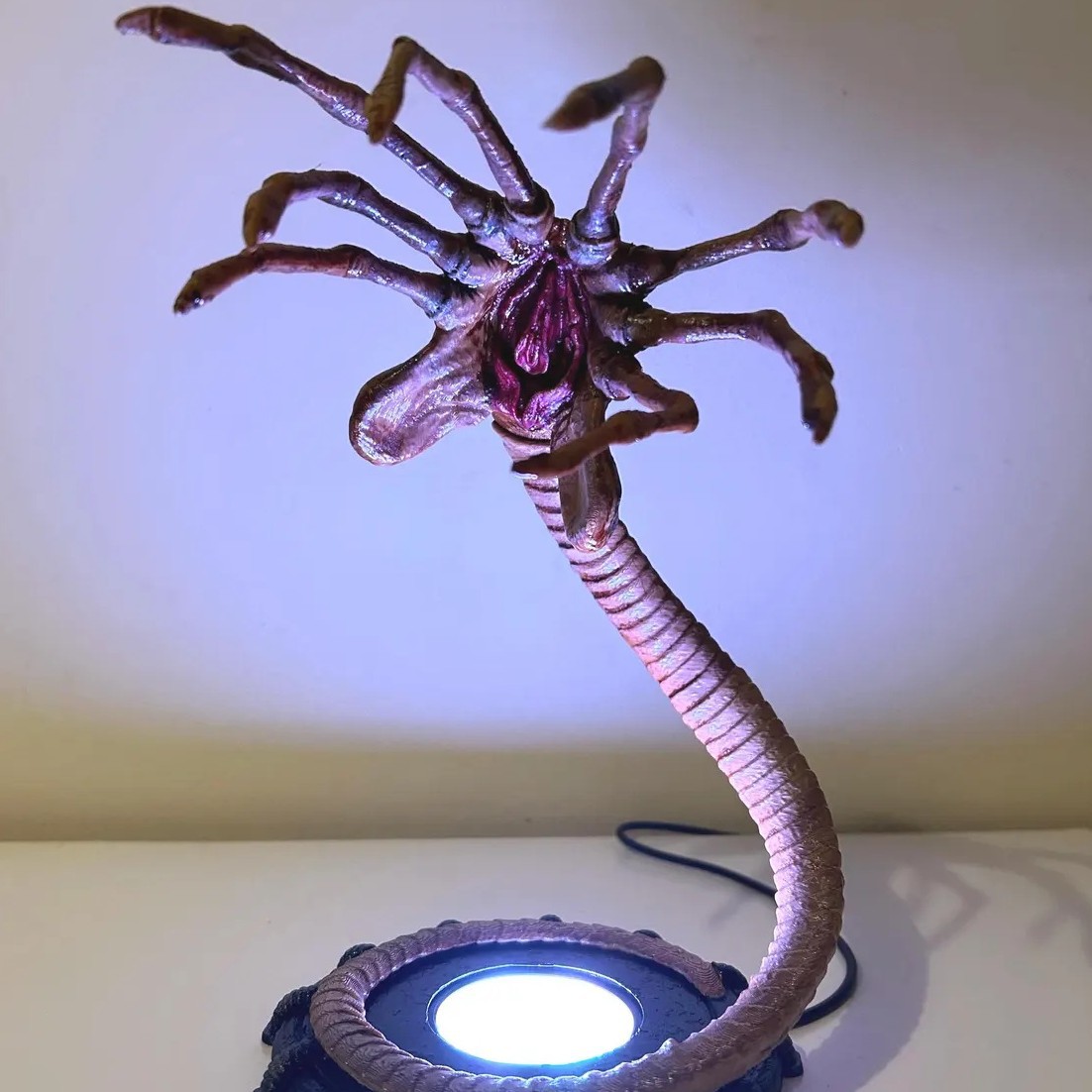 Lighting Decor For Home - Lampu Alien Facehugger Lampu Malam, Dekorasi